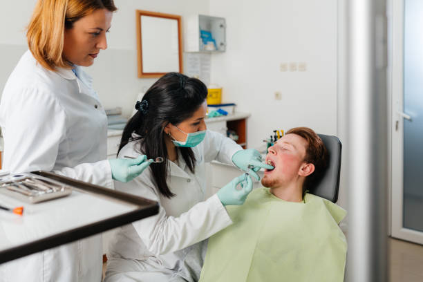Best Emergency Denture Repair in Dunlap, TN